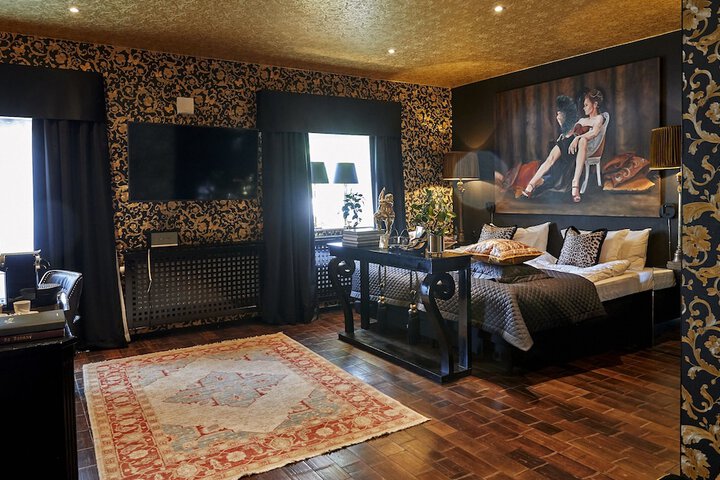 Room 45 of 81