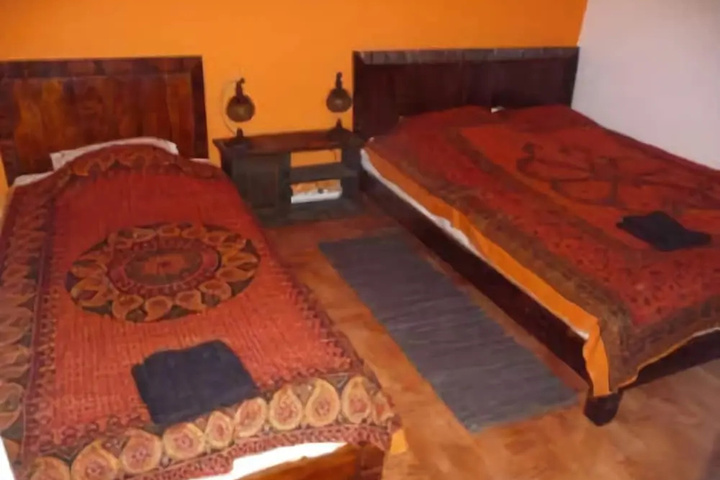 Room 3 of 15