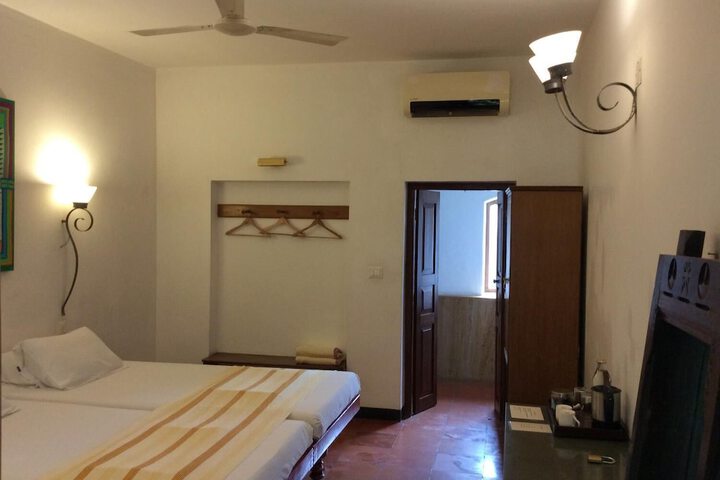 Room 7 of 44