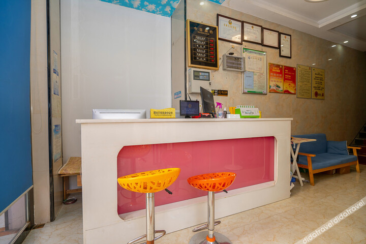 Jufeng Boutique Hotel