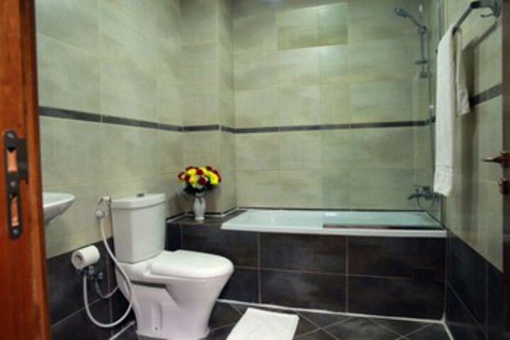 Room 3 of 26