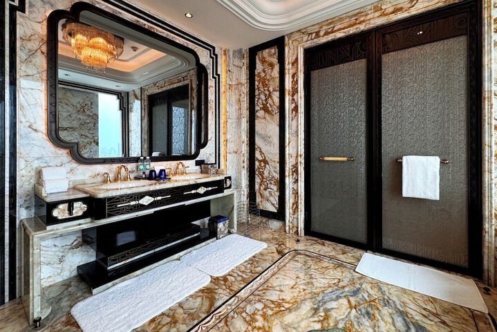 Room 59 of 90