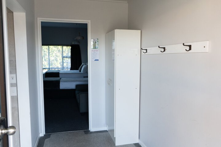 Room 12 of 44