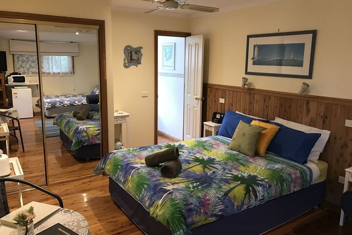 Room 6 of 26
