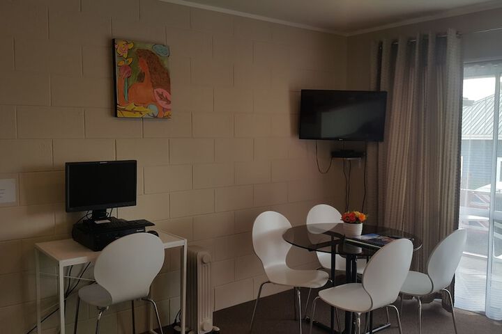 Room 19 of 62