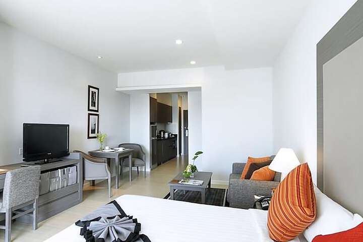 Room 4 of 31