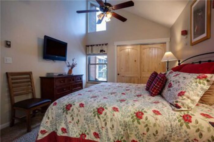 Room 43 of 43