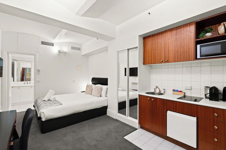 Room 69 of 318