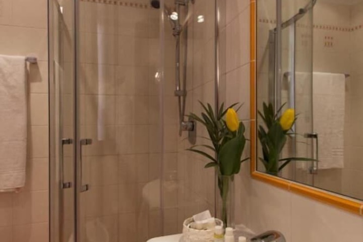 Bath Interior