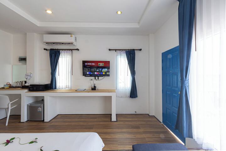 Room 122 of 293