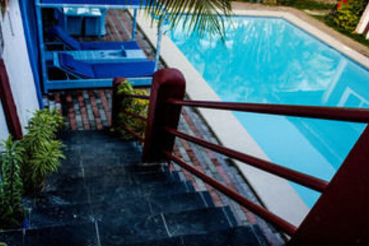 Pool 47 of 52