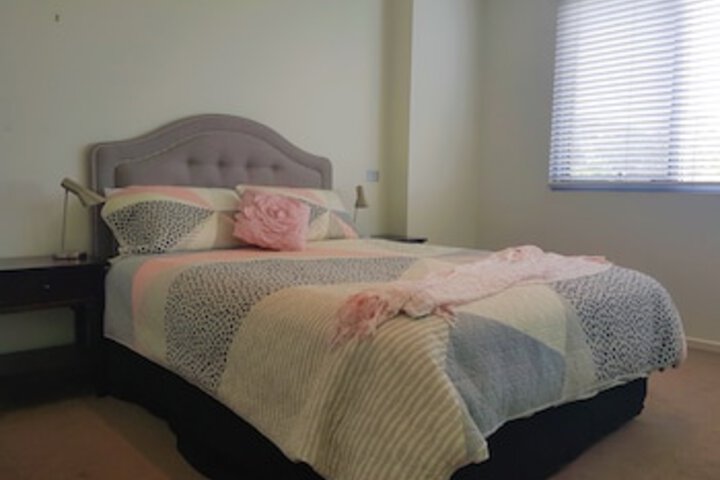 Room 10 of 255