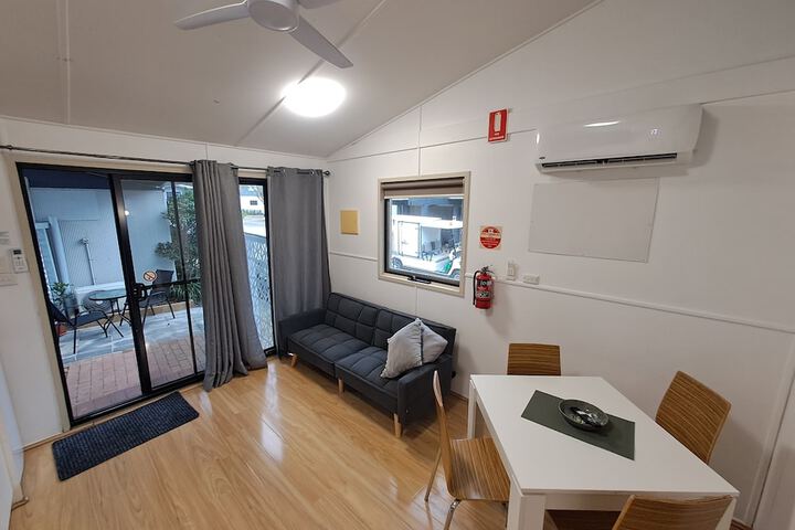 Room 45 of 76