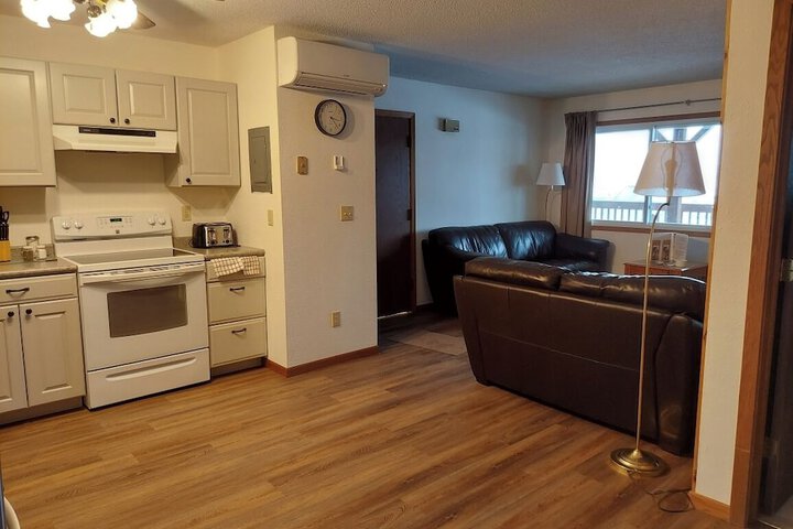 Room 12 of 21
