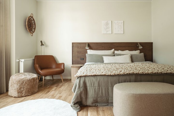 Room 15 of 80