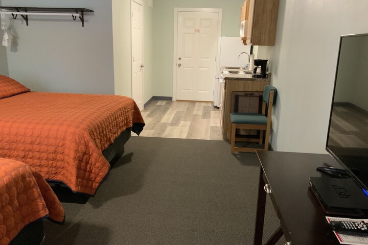 Room 98 of 259