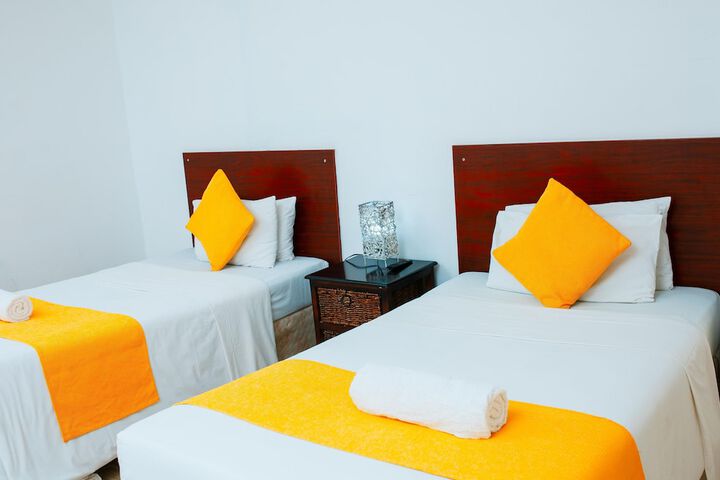 Room 6 of 29