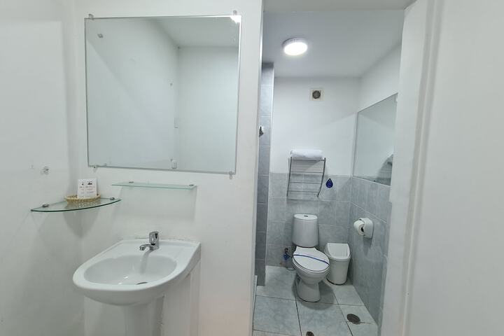 Room 46 of 67