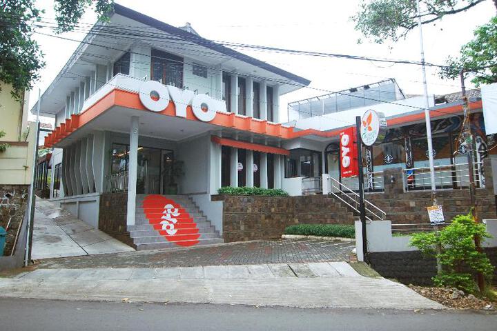 OYO 202 KUWERA INN