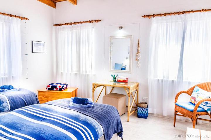 Inside Room Photo
