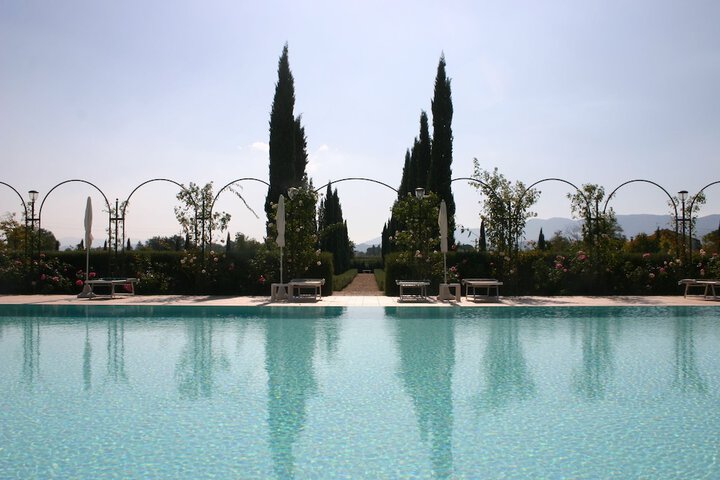 Pool 34 of 56