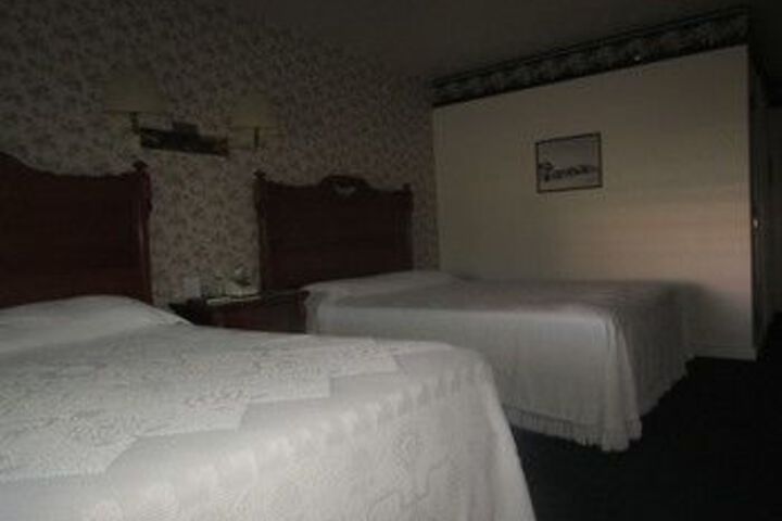 Room 17 of 58