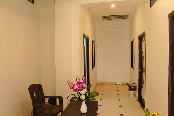 Hotel 2 of 8