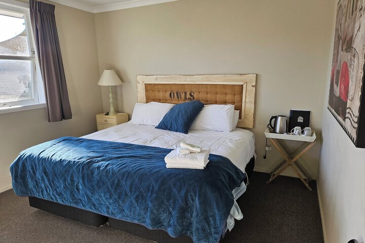 Room 10 of 60