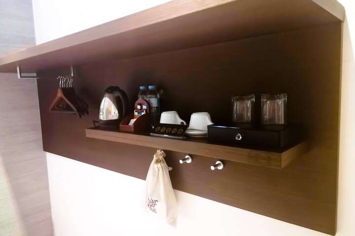 Breakfast/Coffee Service 21 of 45