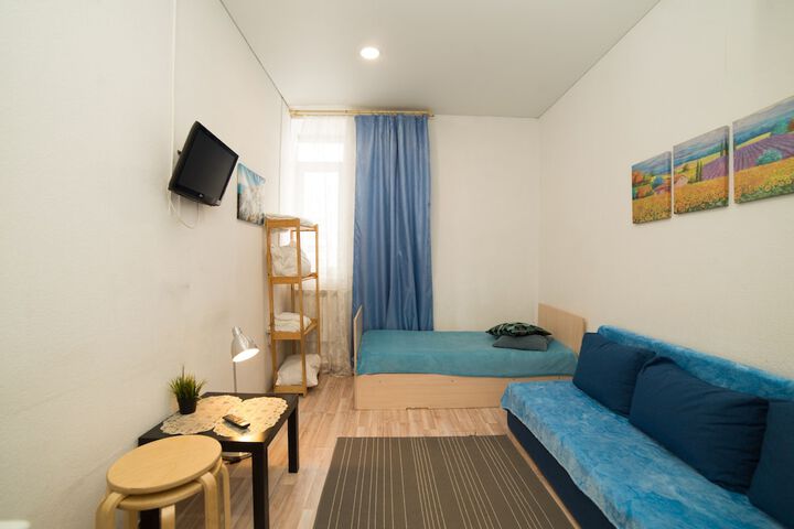 Room 28 of 97