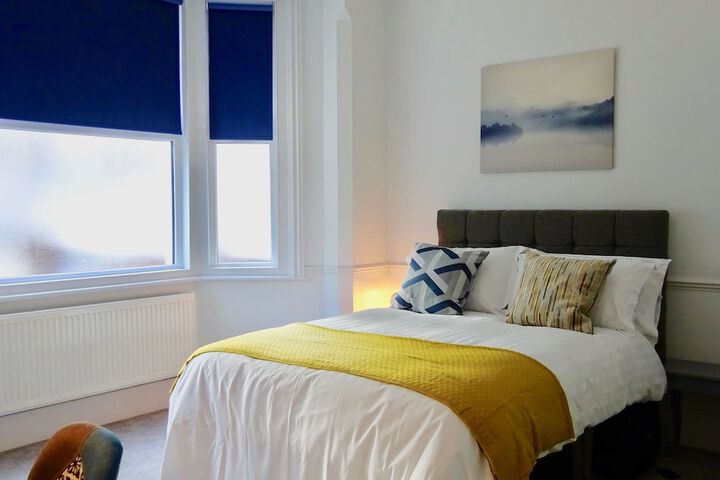 Room 2 of 41