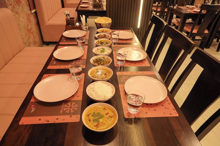 Dining 18 of 20