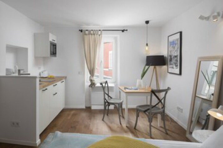 Room 89 of 306