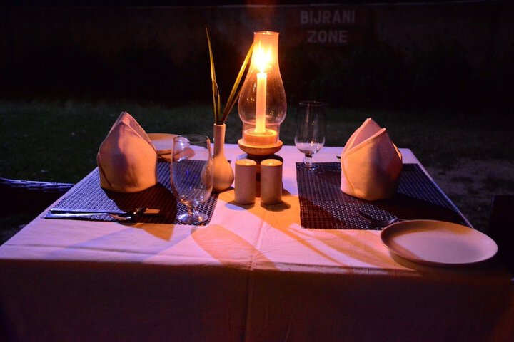 Dining 76 of 86
