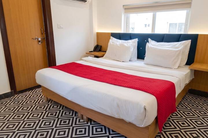 Room 14 of 27
