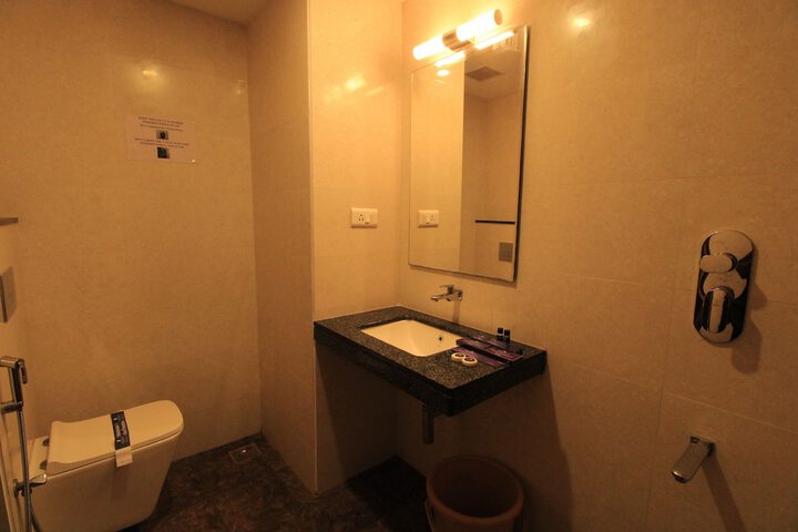 Room 36 of 58