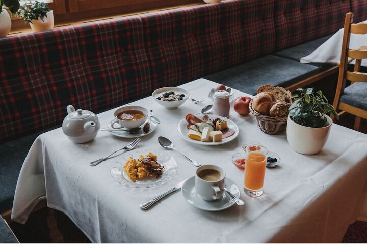 Breakfast/Coffee Service 53 of 63