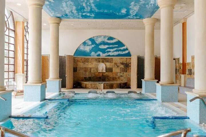 Pool 42 of 109