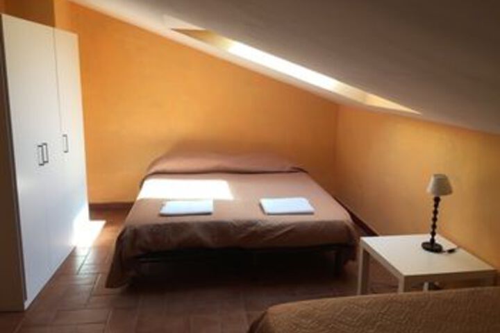 Room 14 of 36