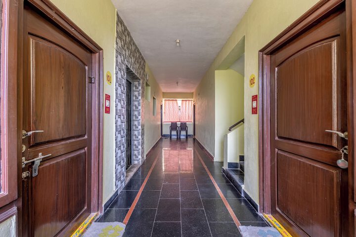 Hotel Interior 2 of 27