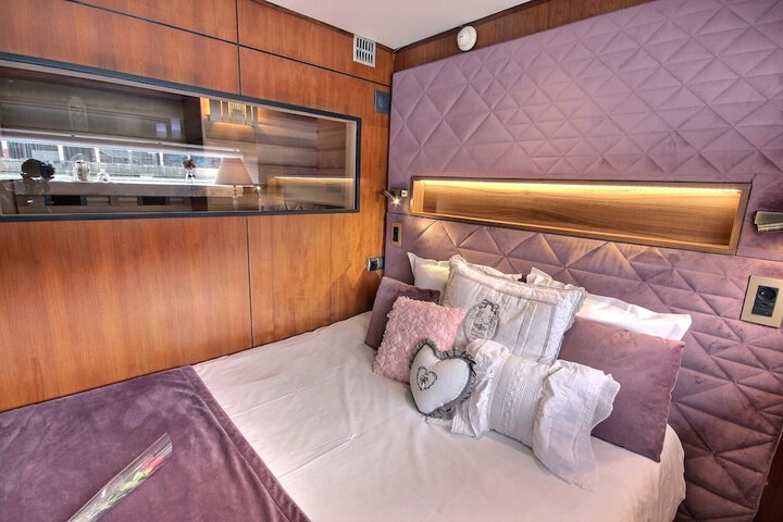 Room 14 of 62