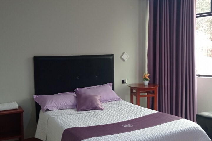 Room 26 of 38