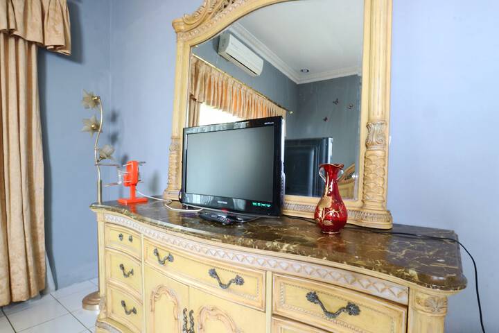 Room 16 of 43