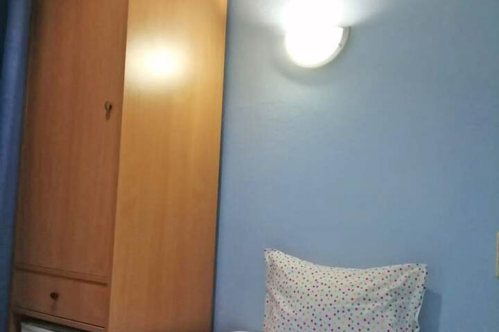 Room 26 of 81