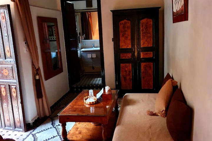 Room 37 of 113