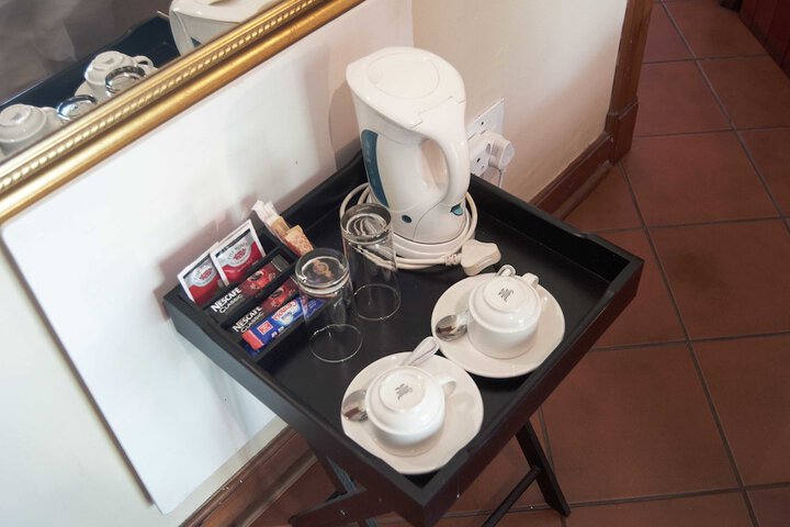 Breakfast/Coffee Service 23 of 49