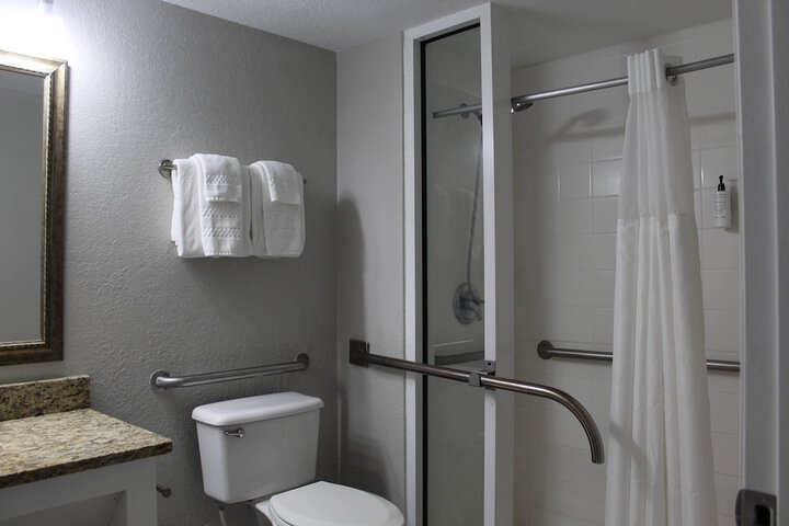Room 20 of 75