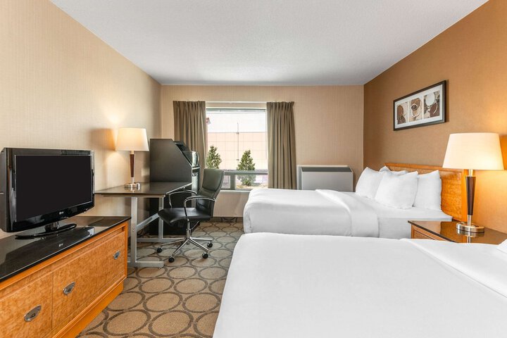 Room 6 of 21