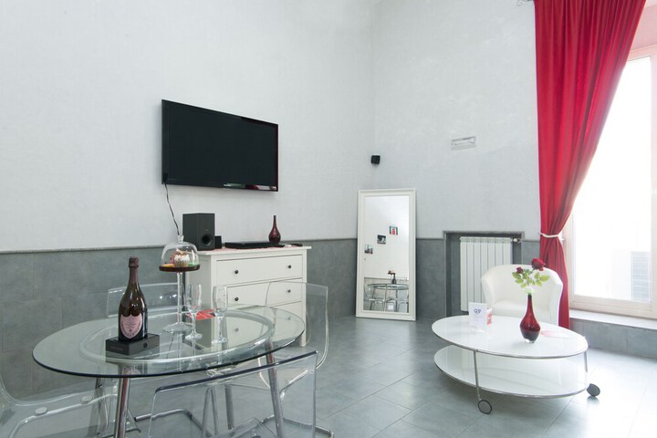 Room 33 of 67