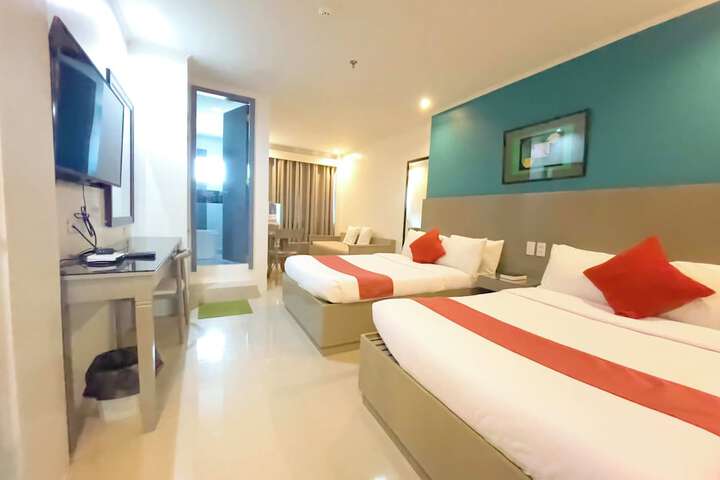 Room 17 of 62